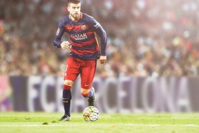 AYX-战术调整首场状态出色，TES观众沸腾！，库里重返赛场热度持续攀升